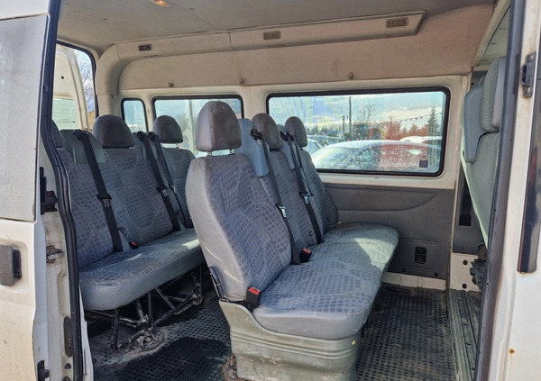 Ford Transit cena 19900 przebieg: 365000, rok produkcji 2011 z Szadek małe 172